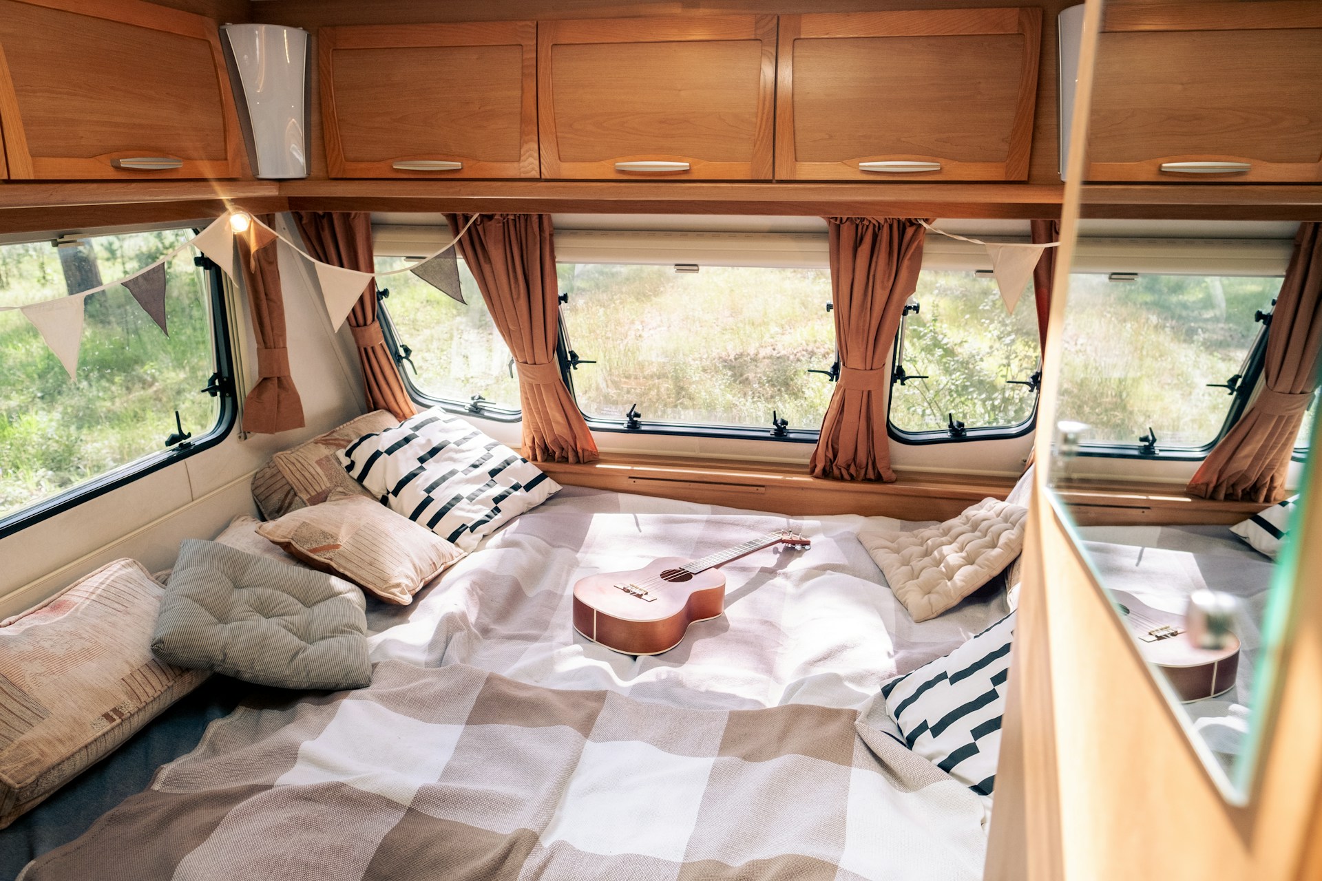 Apartment-Trailer Layout