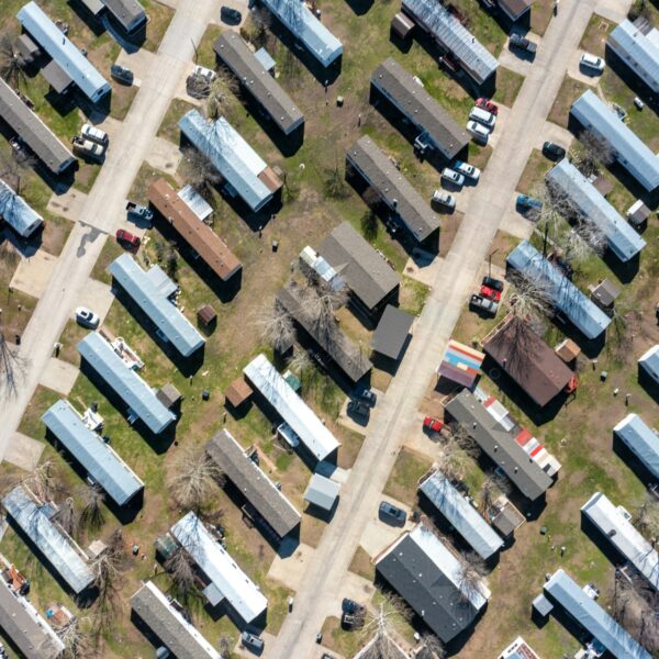 When a Mobile Home Beats Apartment Living